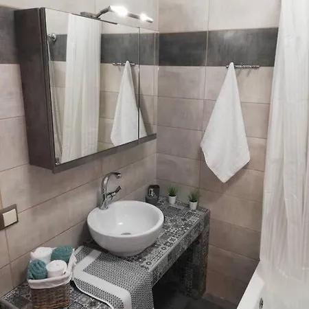 Comfortable For Relax. Волос